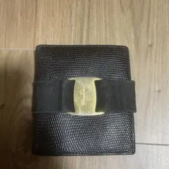 未使用Salvatore Ferragamo 二つ折り財布 ヴァラ ブラックのサムネイル