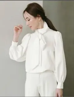 ユアーズ　星玲奈　コラボ 2wayボリュームスリーブボウタイブラウス トップス