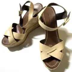 Item thumbnail for item e99947dc-25a9-4d2a-9cb0-701adcb52384