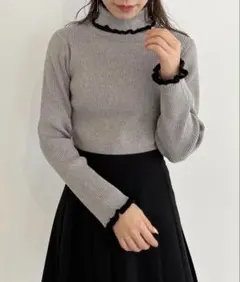 マジェスティックレゴン プチ フリル タートル ニット グレー