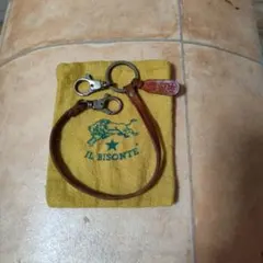 IL BISONTE マルチストラップ (レザーベルト) 　＆　巾着付