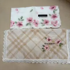 Burberryハンカチ2枚セット