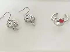 ハローキティ　ピアス　リング　セット　匿名配送