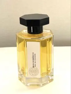 L'ARTISAN PARFUMEUR モンニュメロ9のサムネイル