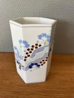 ビングオーグレンダール　六角花瓶　金彩付きのサムネイル