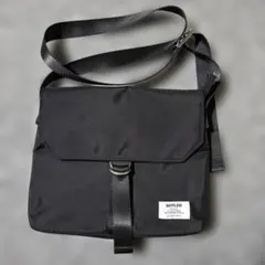 BAYFLOW フラップサコッシュ　BLACK 黒　ブラック　ショルダーバッグ