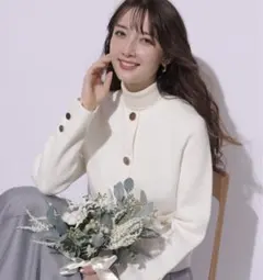 アプワイザーリッシェ　新作　金釦ノーカラーニットジャケット