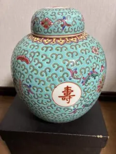 青色花模様の中国茶器 蓋付き