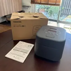 TOSHIBA 炊飯器 RC-10FPW 本体のサムネイル