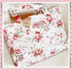 【新品】Cath Kidston 花柄トート アイボリー BOX風 タグ付