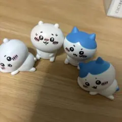 ちいかわ　ハチワレ ミニフィギュア 4点セット　セリア　ダイソーのサムネイル