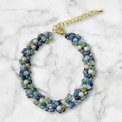 ブルー系。ハンドメイド。ハンドメイド アクセサリー ビーズブレスレット