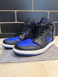 Item thumbnail for item caa77b84-1062-4dec-b26b-0205ec5b5009