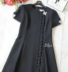ルネ】おリボンブローチ付♡ランダムドット♡ワンピース - メルカリ