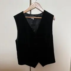 GUESS ベロア ベスト ジレ ブラックのサムネイル