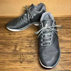 （K24779）★美品★ ジョーダン Jordan B. Fly 27㎝ グレー