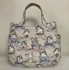 ハンドメイドチューリップバッグ 猫　　ティーカップにゃんこ