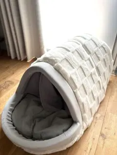 Item thumbnail for item eebd2646-abb8-48cc-9291-f06fadc99aad