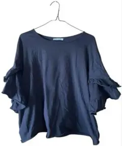 ZARA フリル袖 Tシャツ ブラック　半袖のサムネイル