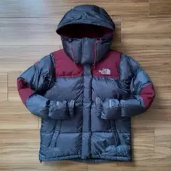 Ｍノースフェイスサミット700チャコールグレーバーガンディバルトロダウンパーカ