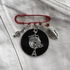 青リンゴ　グリーンアップル　キーホルダー　チャーム　パーツ　カラビナ　ミセス