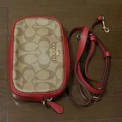 coach コーチ　スクエア　ミニ　ショルダーバッグ　シグネチャー　ベージュ　赤