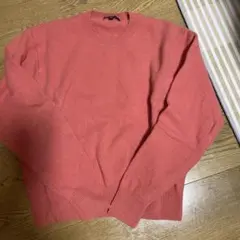 ユニクロ　UNIQLO コーラルピンク クルーネックセーター 長袖　ピンク