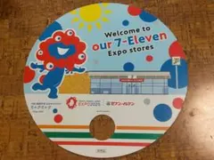 万博⑪。「関西万博 コンビニ.セブンイレブン 入場記念.団扇」。のサムネイル