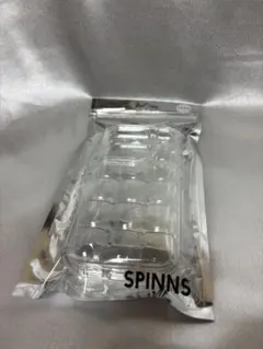SPINNS ぽこぽこiPhone14proケース