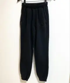 PUMA スウェット パンツ XS 黒 刺繍ロゴ ジョガー 裏起毛 ズボン 人気