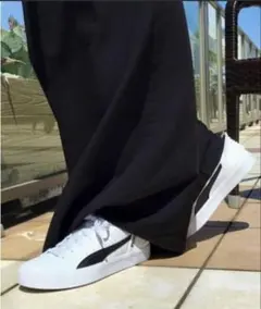 PUMAスニーカー