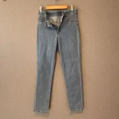 Item thumbnail for item a6038464-db30-45db-bf24-30665a8f9407