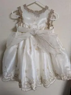 Item thumbnail for item 379f72e6-85b3-407f-a33b-cf53d4a213f8