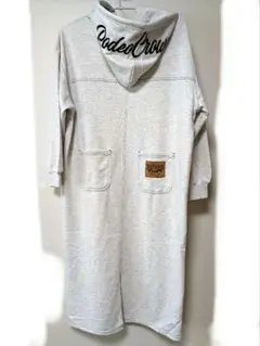 【新品】RODEO CROWNS フード付きワンピース　ロデオ