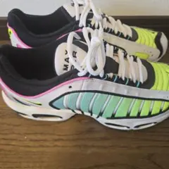 NIKE AIR MAX TRIAX 96 スニーカーのサムネイル