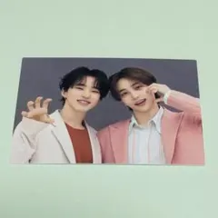 SEVENTEEN HARE ペアトレカ　064