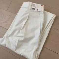UNIQLO ホワイト タックワイドパンツ Sサイズ　たけ長め