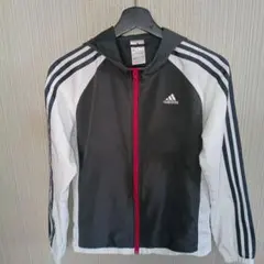 レディースadidas フード付きウィンドブレーカー 黒/白S