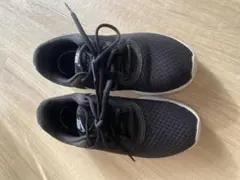 Nike ブラック スニーカー