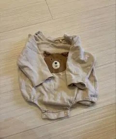 ベージュ クマプリント ロンパース 80cm
