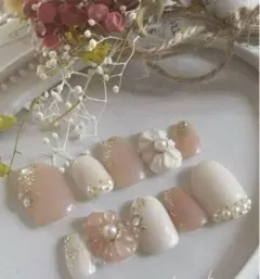 ネイルチップ年内発送可能！ フラワー ピンク成人式 結婚式 量産型 白　入学式