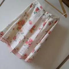 【美品】prideglide膝丈スカートのサムネイル