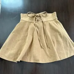 ベージュ スエード風 フレアスカート レースアップ