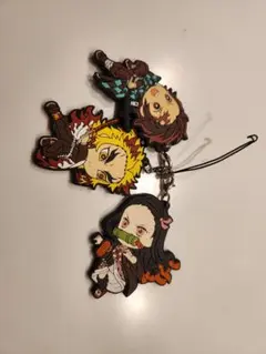 鬼滅の刃　ストラップ3個セット