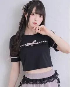 ROJITA ボリューム袖レースデザインTシャツ ブラックのサムネイル