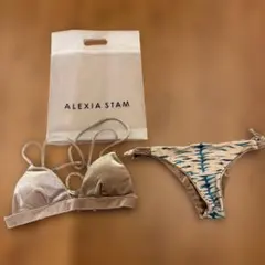 アリシアスタン　ビキニのサムネイル
