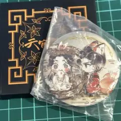 天官賜福 天官赐福　謝憐 花城　兎　狐　缶バッジ