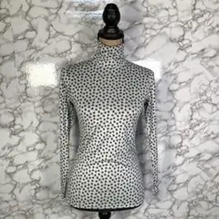UNIQLO ユニクロ　（M）　総柄ヒートテックタートルネックTシャツ 水色