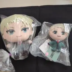 スパイファミリー　ロイドぬいぐるみ　　おすわり