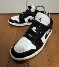 最終値下げ　Nike Air Jordan 1 パンダ　23.5cm